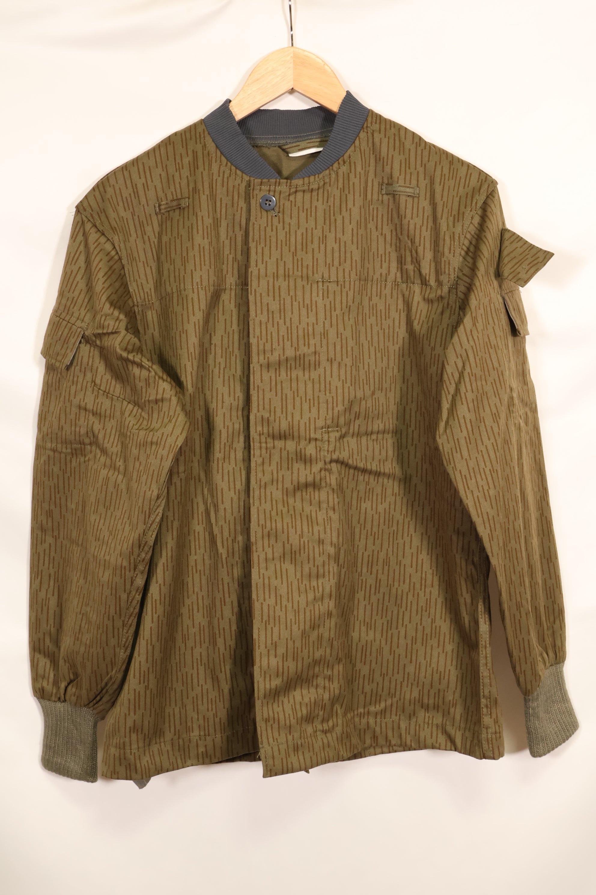 1980年代　レインドロップ迷彩　東ドイツ陸軍　降下猟兵　ジャンプジャケット　未使用品　A