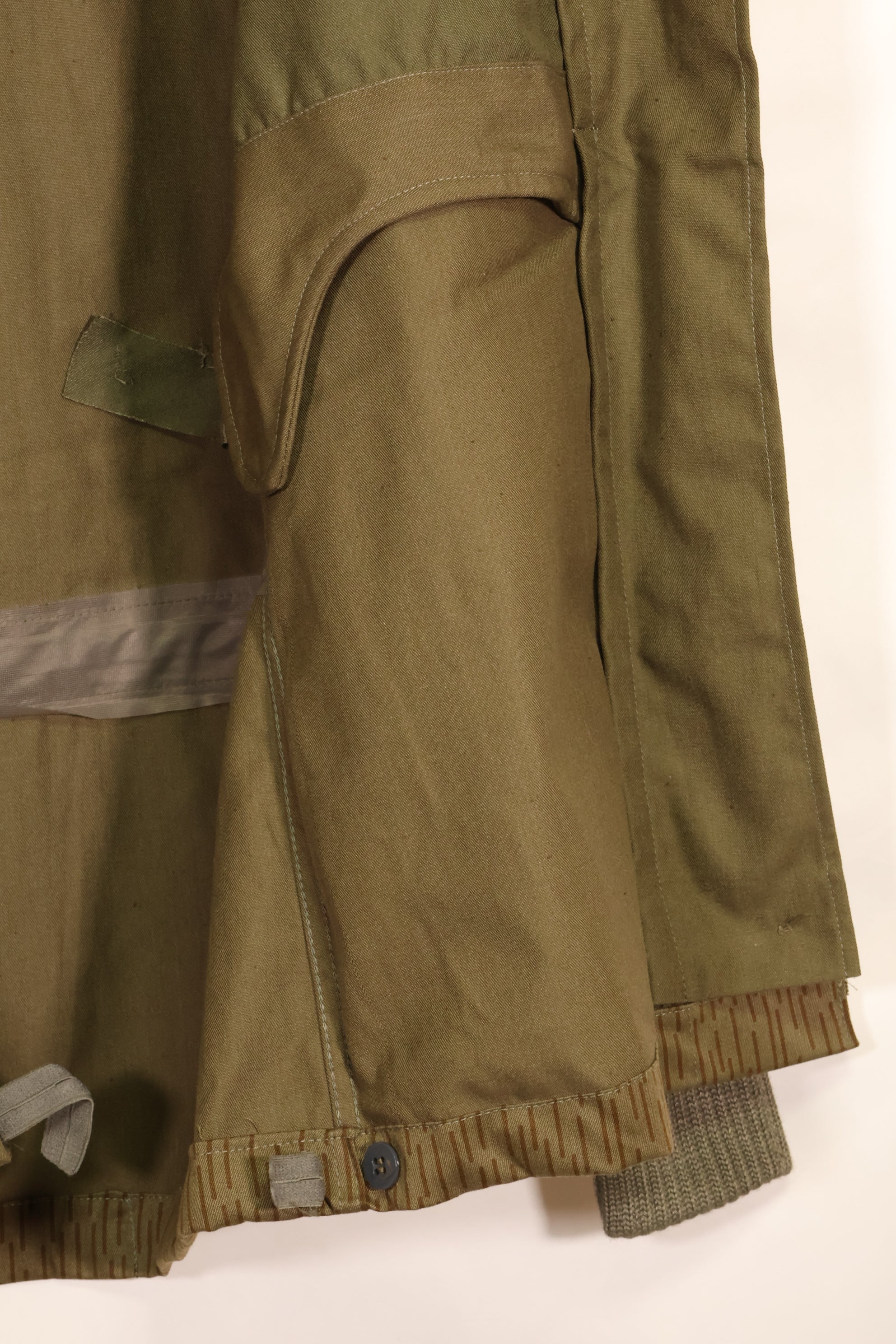 1980年代　レインドロップ迷彩　東ドイツ陸軍　降下猟兵　ジャンプジャケット　未使用品　A