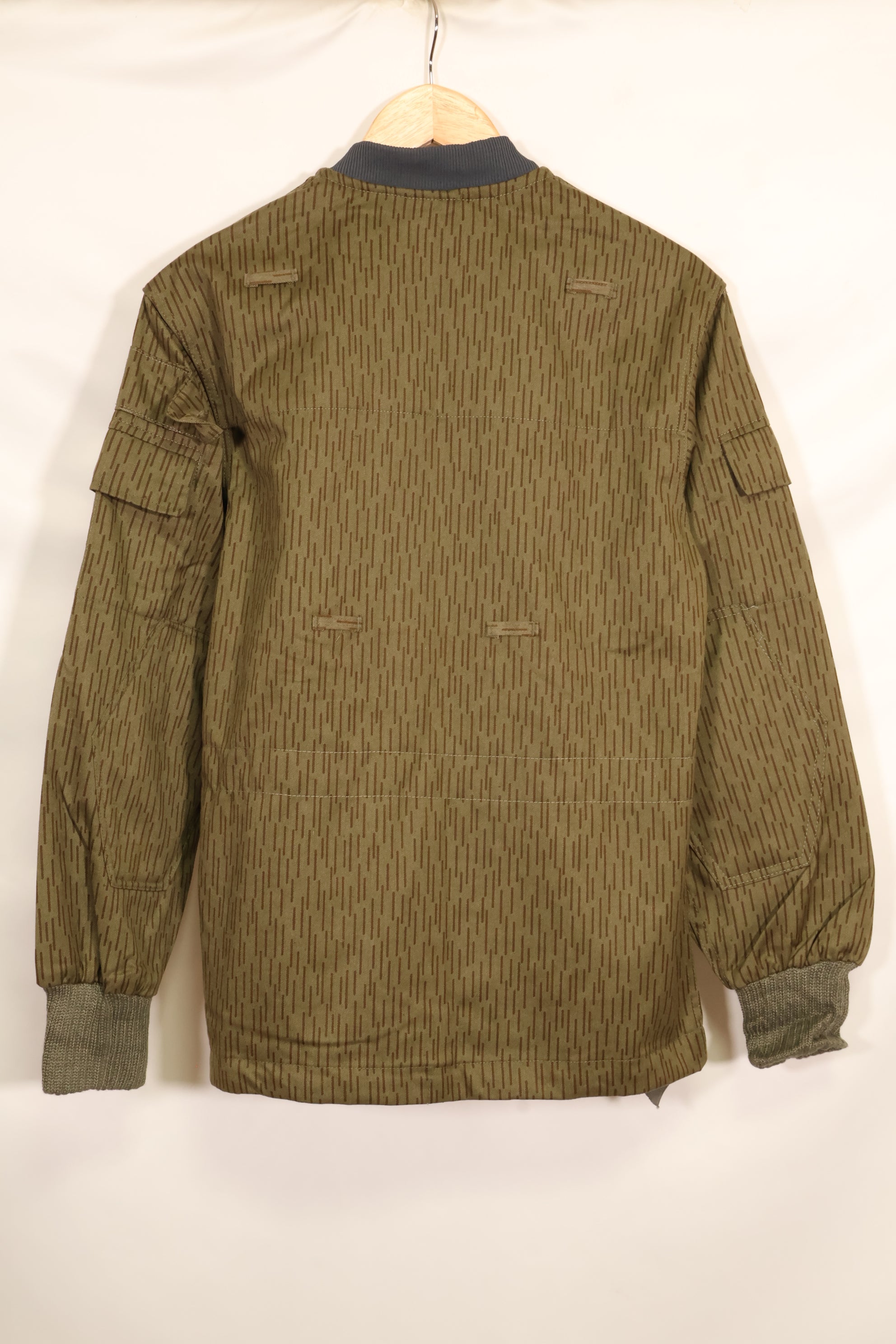 1980年代　レインドロップ迷彩　東ドイツ陸軍　降下猟兵　ジャンプジャケット　未使用品　B