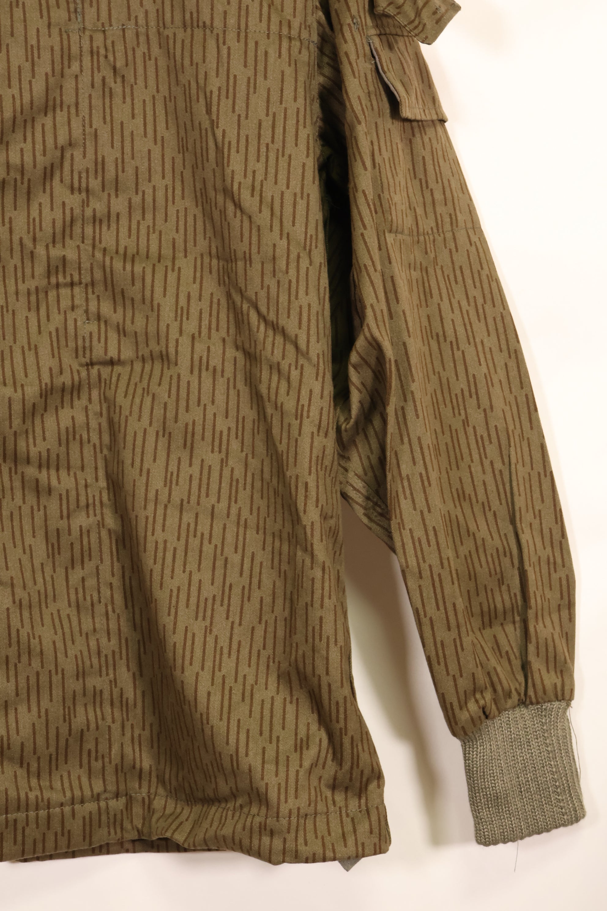 1980年代　レインドロップ迷彩　東ドイツ陸軍　降下猟兵　ジャンプジャケット　未使用品　C