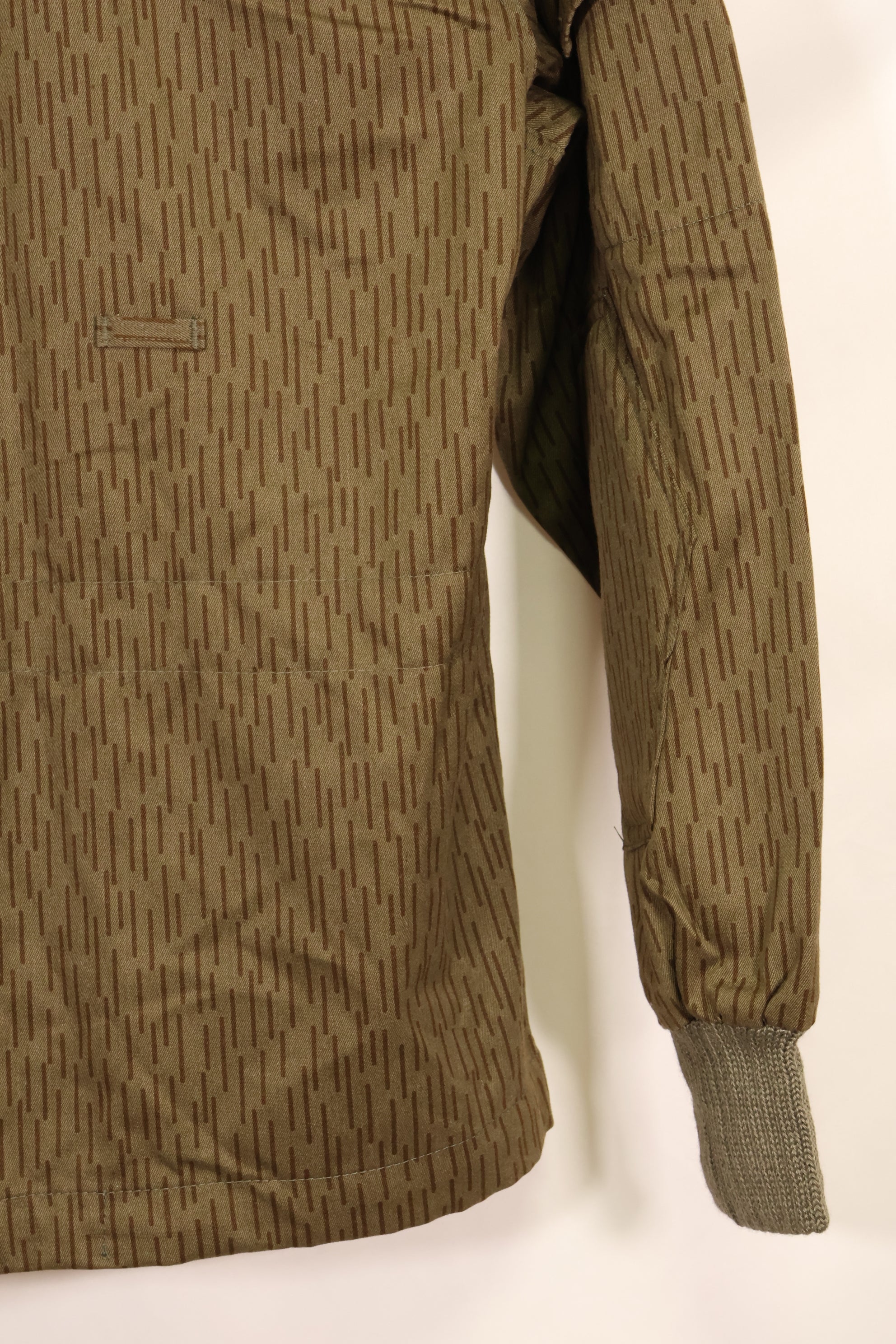 1980年代　レインドロップ迷彩　東ドイツ陸軍　降下猟兵　ジャンプジャケット　未使用品　C