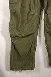 1970s lot, estimated size M-R, M65 field pants, cold weather specs, used.