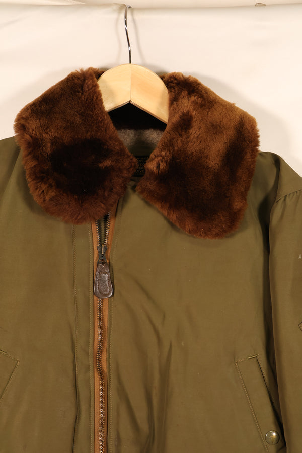 1940s, Size 38, U.S. Army Air Forces (USAAF) B-15 Flight Jacket, with elevator modifications, in good condition