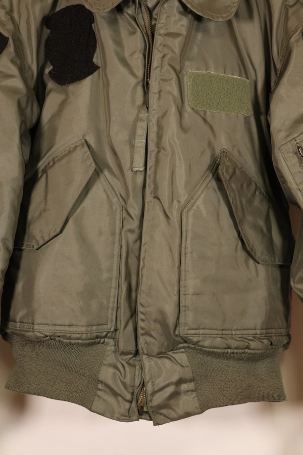 1990年契約　MEDIUM　CWU-45P　高高度フライトジャケット　陸軍パッチ付き　中古品