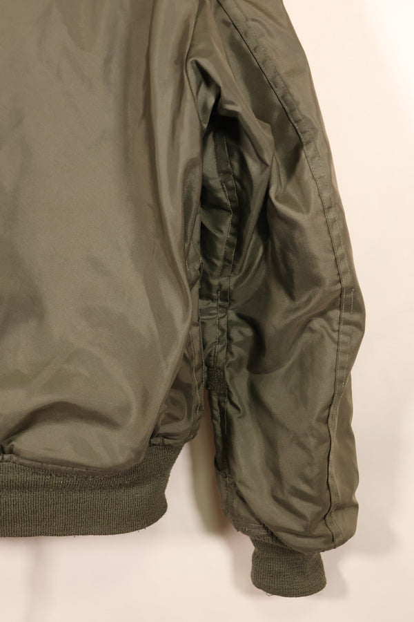 1990年契約　MEDIUM　CWU-45P　高高度フライトジャケット　陸軍パッチ付き　中古品