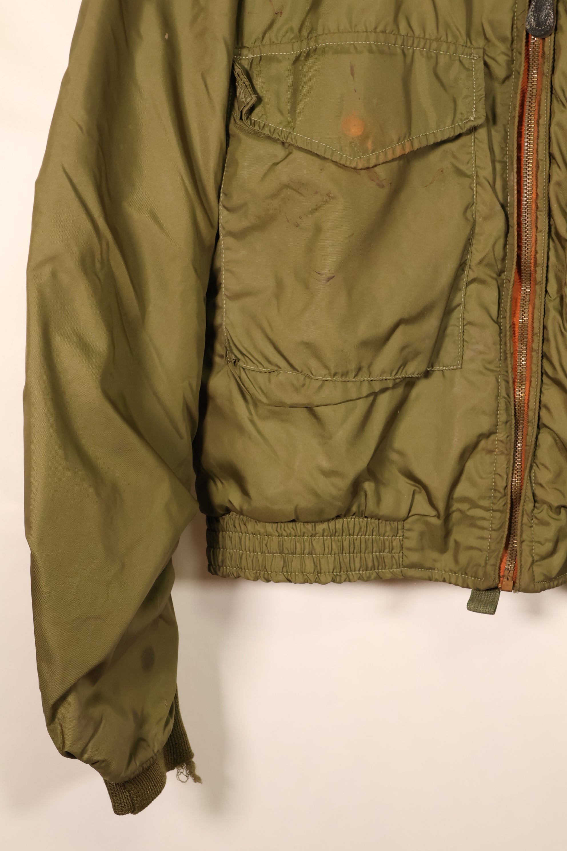 1970年代　推定 44 or LARGE　アメリカ海軍 WEPジャケット　G-8 フライトジャケット　中古品