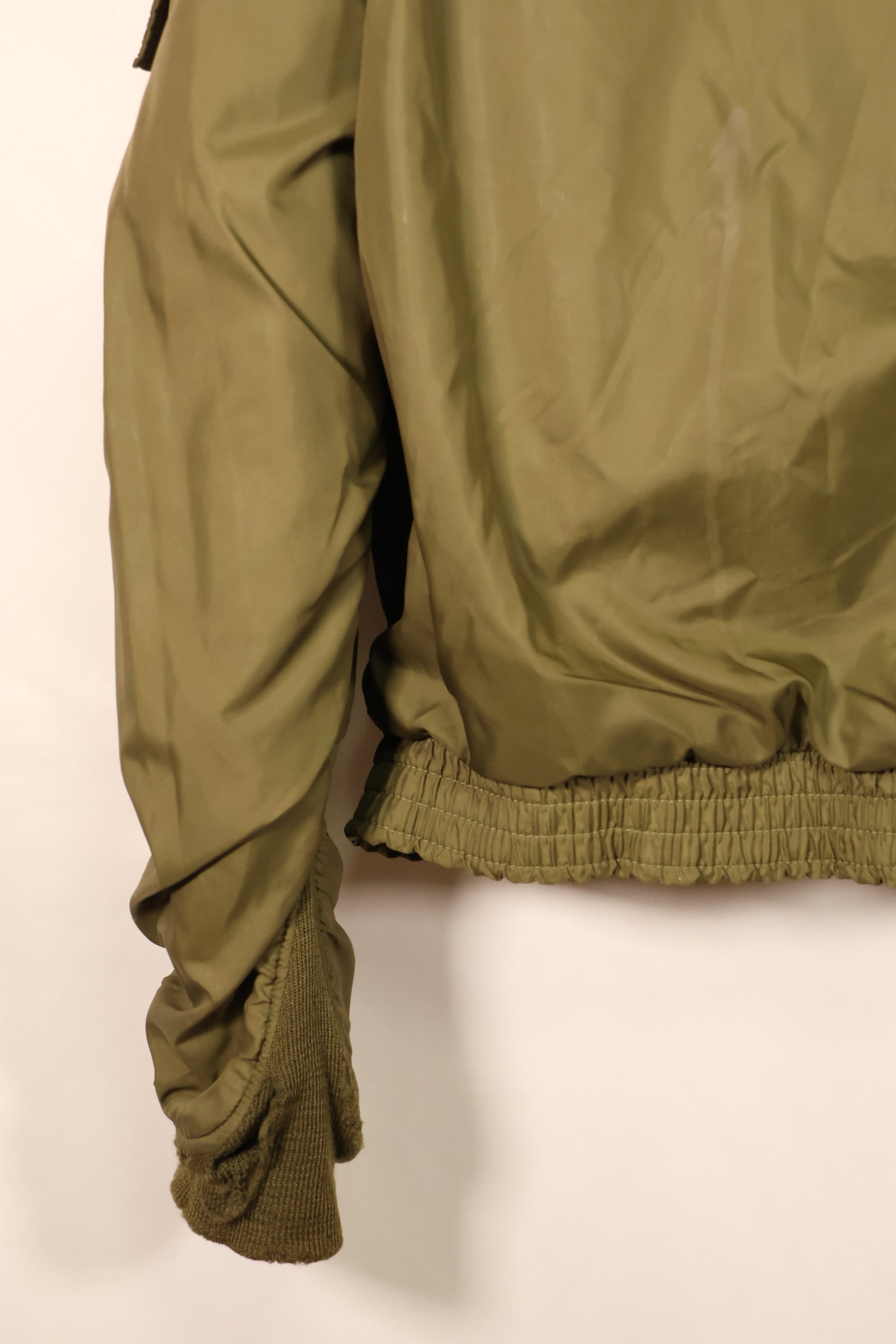 1970年代　推定 44 or LARGE　アメリカ海軍 WEPジャケット　G-8 フライトジャケット　中古品