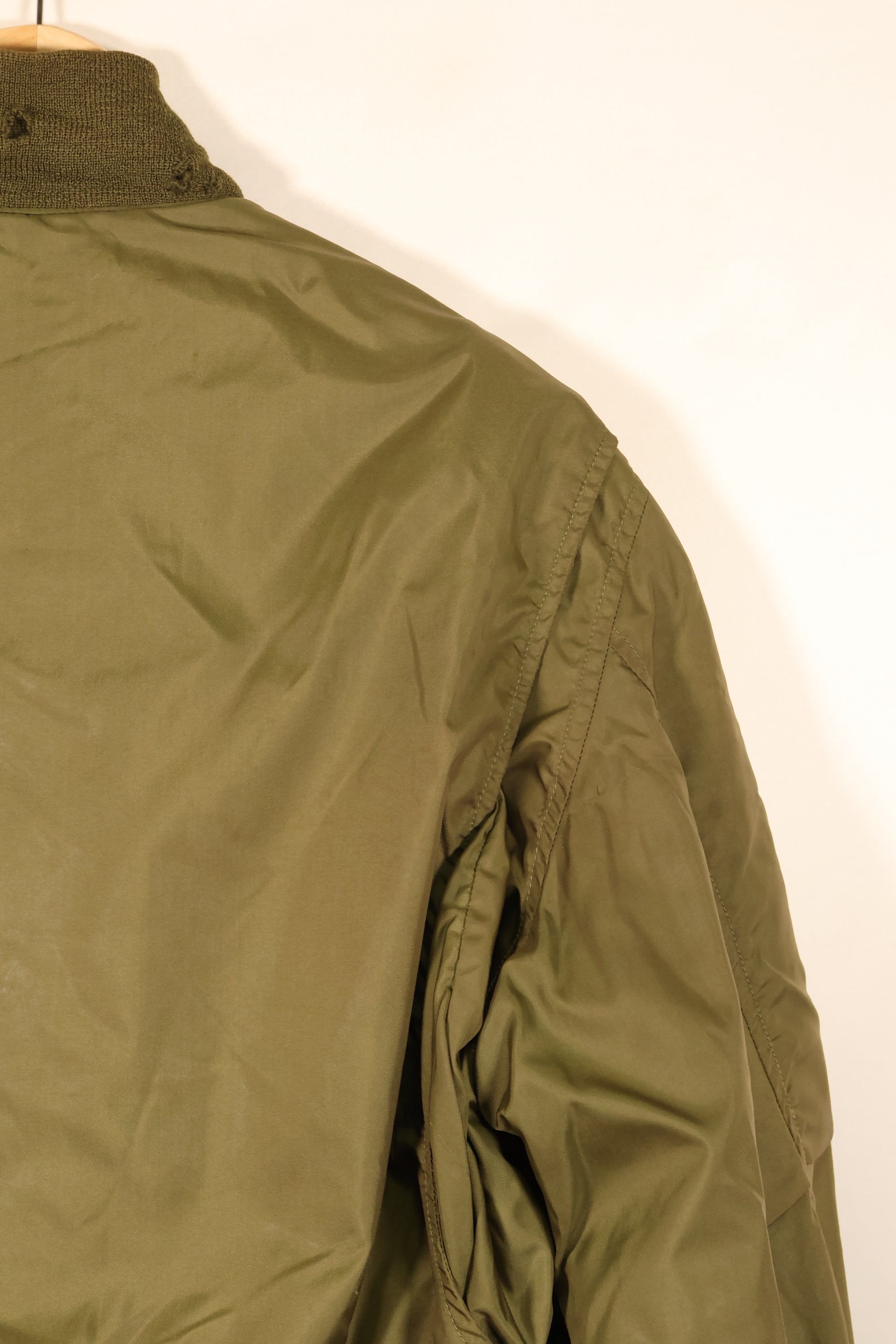 1970年代　推定 44 or LARGE　アメリカ海軍 WEPジャケット　G-8 フライトジャケット　中古品