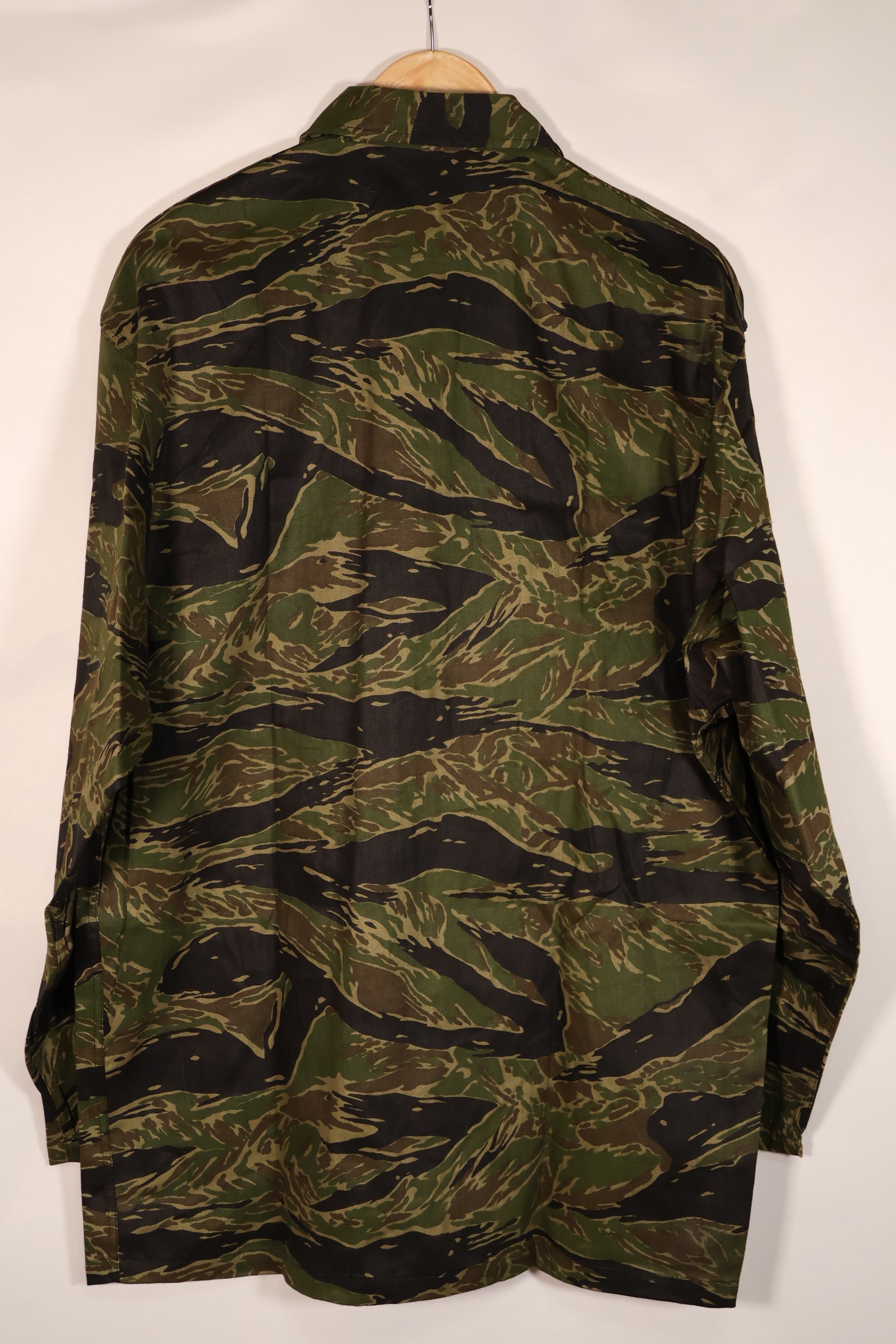 実物　TO81 タイガーストライプ　シャツ　US-XL　デッドストック