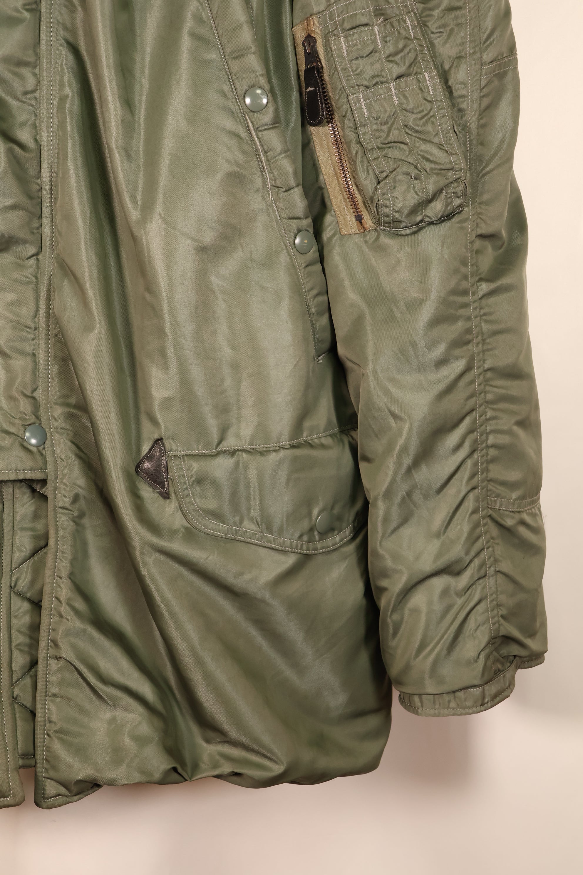 1962 Contract, MEDIUM, U.S. Air Force (USAF), N3-B Flight Jacket, Used
