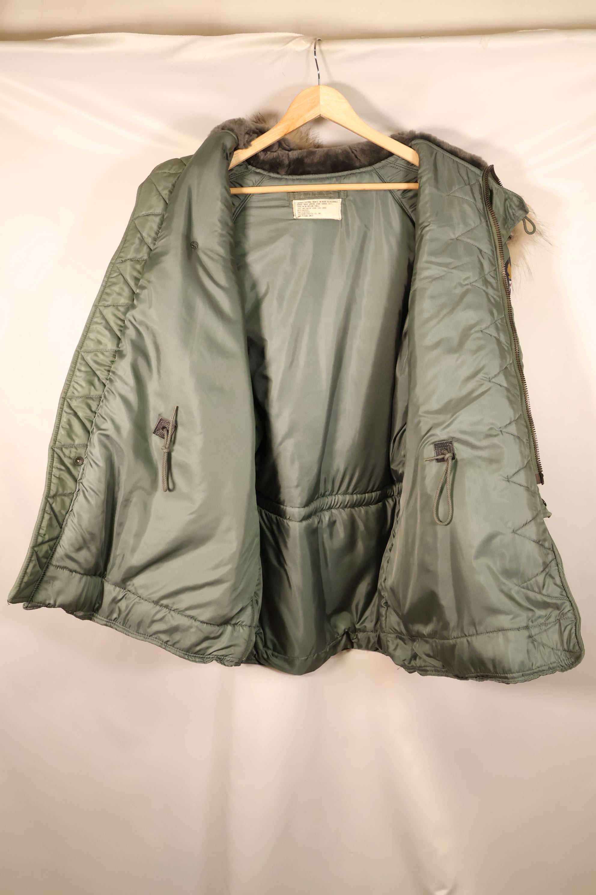 1963年契約　LARGE　アメリカ空軍　USAF　N3-B　寒冷地用エアクルージャケット　状態良い　中古品