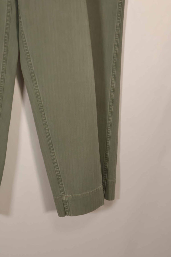 実物　1940年代　アメリカ海兵隊　USMC　M42 HBT ユーティリティパンツ　大きいサイズ　中古品