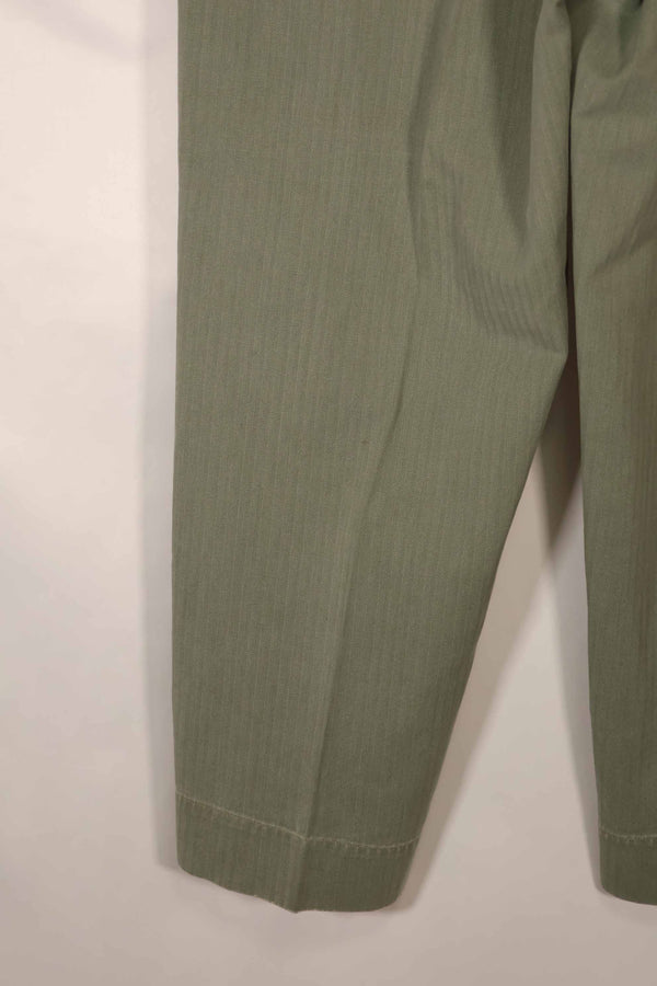 実物　1940年代　アメリカ海兵隊　USMC　M42 HBT ユーティリティパンツ　大きいサイズ　中古品