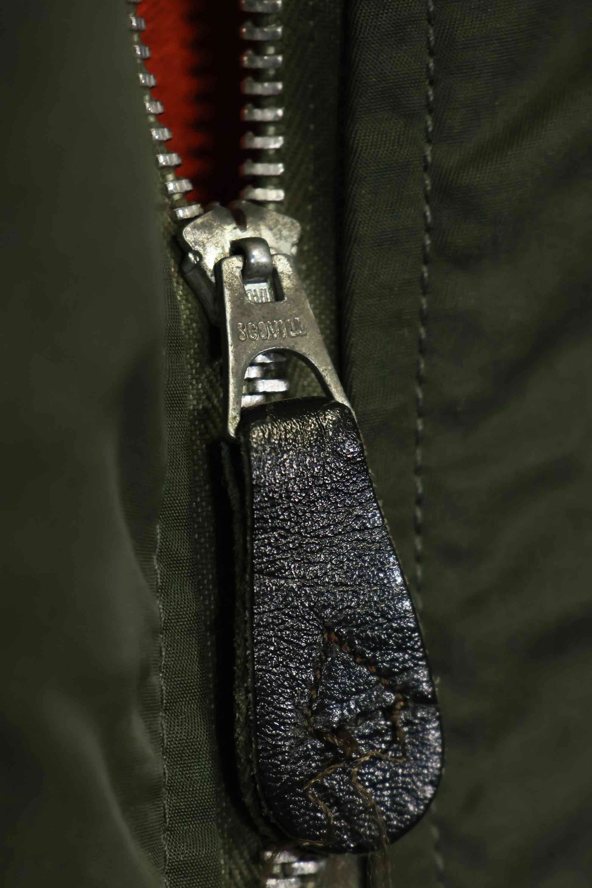 1970年契約　アメリカ空軍　L2-B　ライトゾーン　フライトジャケット　刺繍ネーム入　中古品