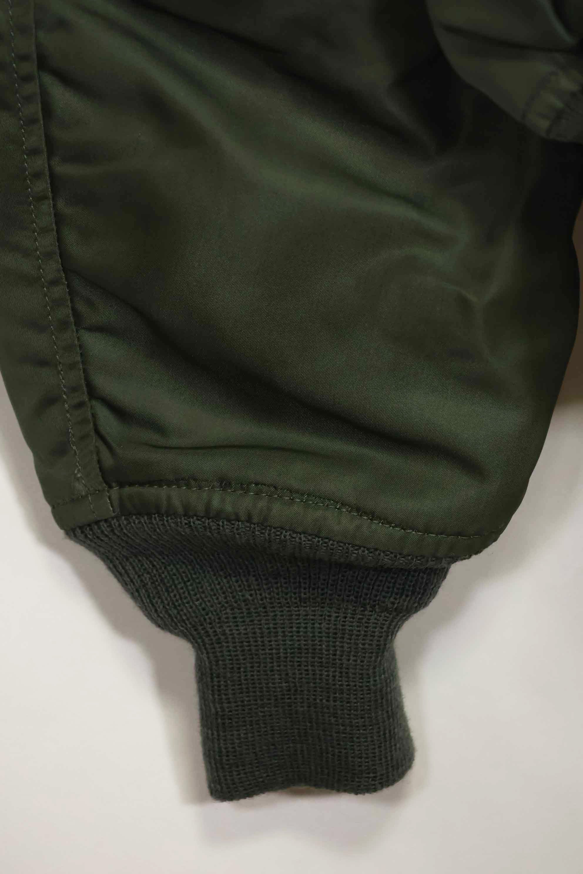 1970年契約　アメリカ空軍　L2-B　ライトゾーン　フライトジャケット　刺繍ネーム入　中古品