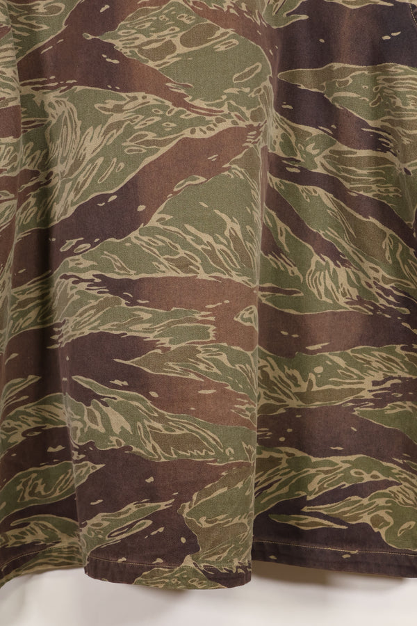 大阪 MASH製　A-XL シルバータイガーストライプ　Asian カット　シャツ　中古品　退色あり