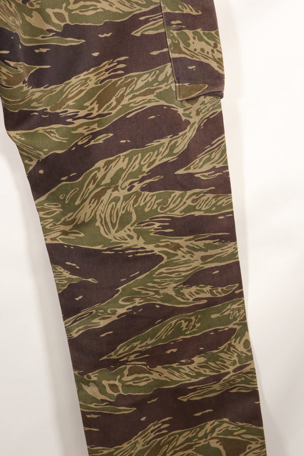 大阪 MASH製　A-M シルバータイガーストライプ　Asian カット　パンツ　中古品　退色あり