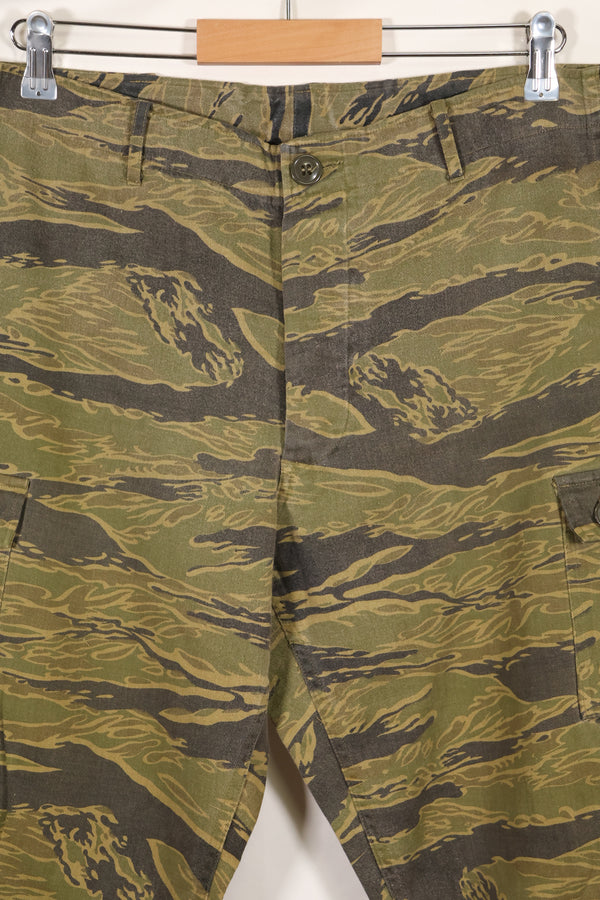 大阪 MASH製　A-M ゴールドタイガーストライプ　Asian カット　パンツ　中古品　退色あり