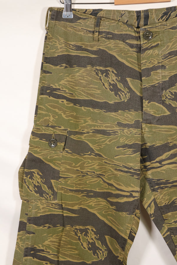 大阪 MASH製　A-M ゴールドタイガーストライプ　Asian カット　パンツ　中古品　退色あり