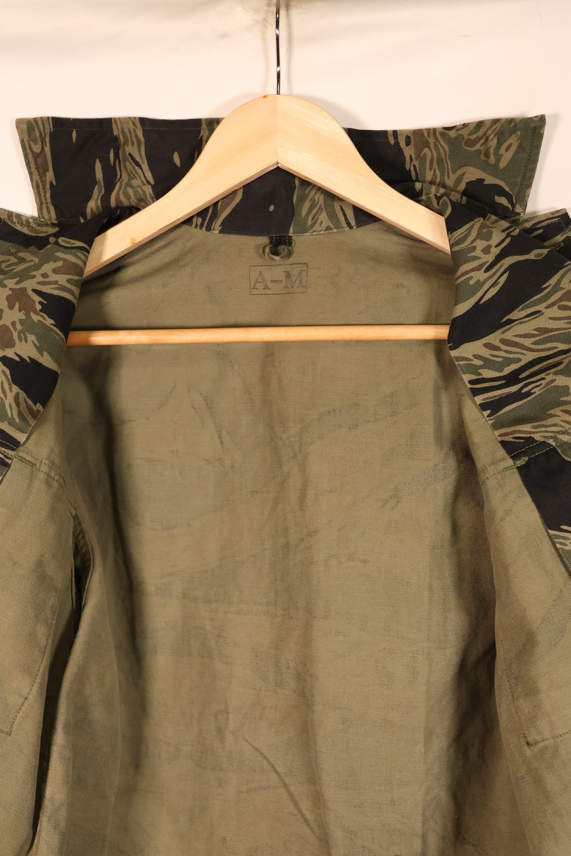 1965年頃　日本製　A-M　シルバータイガー　Asianカット　タイガーストライプ　シャツ　状態良い　中古品