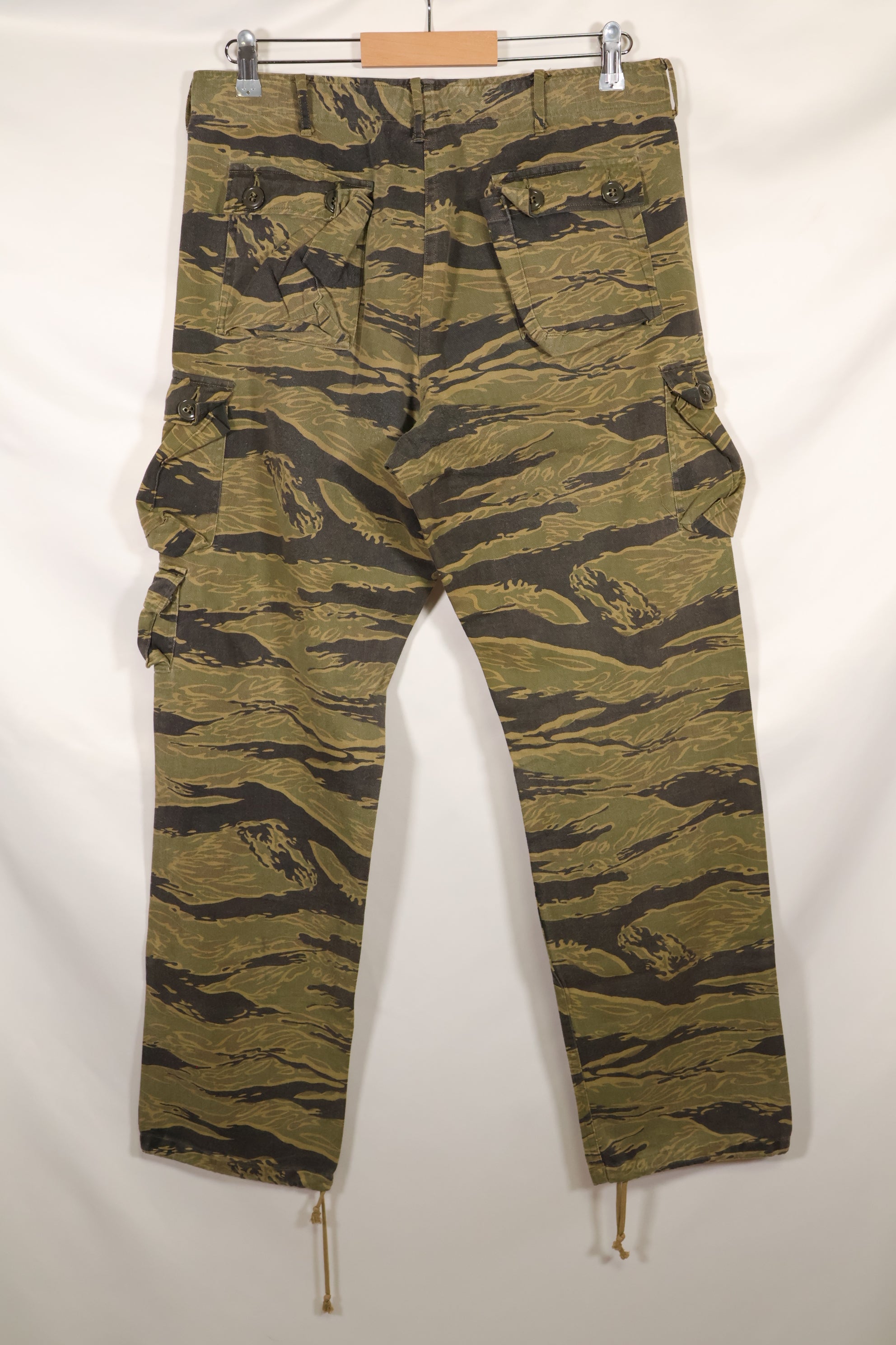 大阪 MASH製　A-M ゴールドタイガーストライプ　Asian カット　パンツ　中古品　退色あり