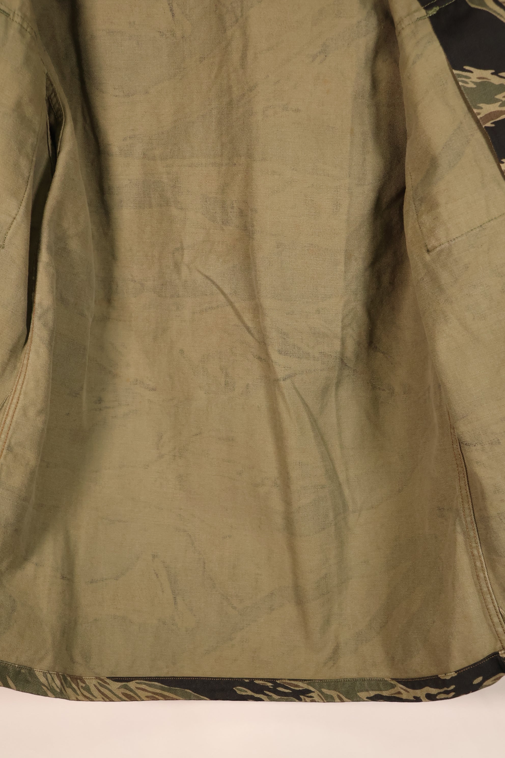 1965年頃　日本製　A-M　シルバータイガー　Asianカット　タイガーストライプ　シャツ　状態良い　中古品