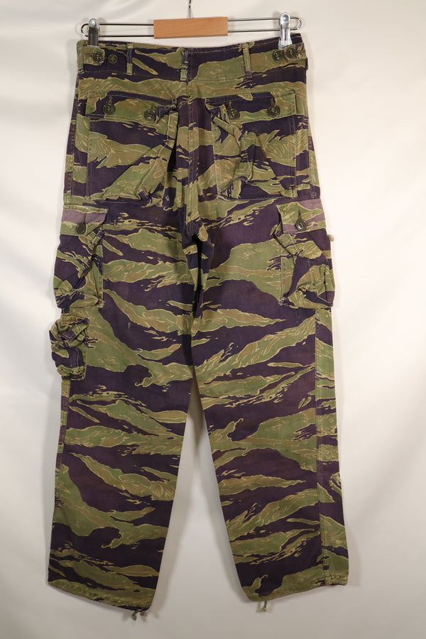 Late 1960s Gold Tiger Derivative Pattern Classic Pattern Tiger Stripe Pants Used