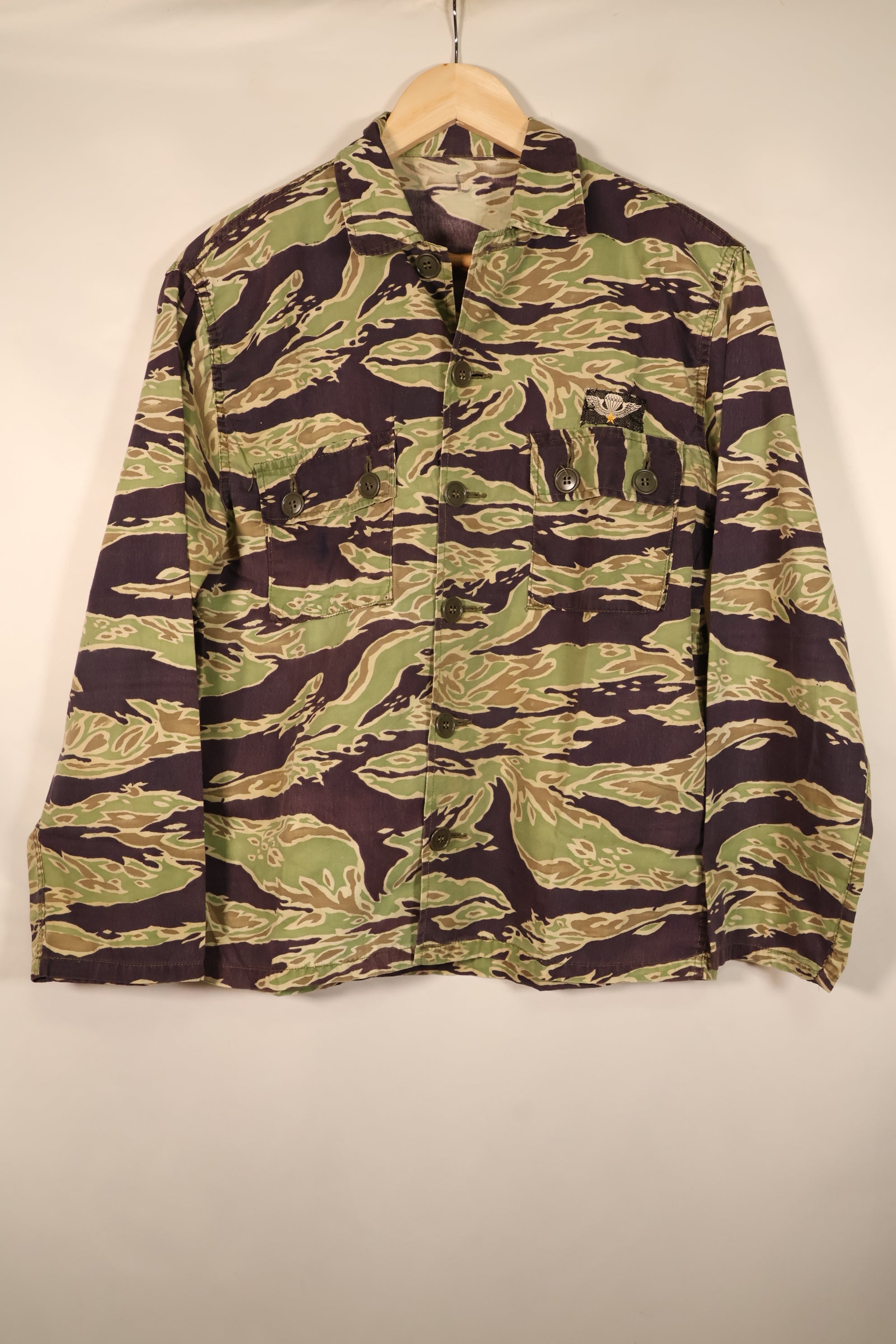 1960年代後半　A-L　レイトウォーライトウェイト　タイガーストライプ　シャツ　褪色あり　中古品