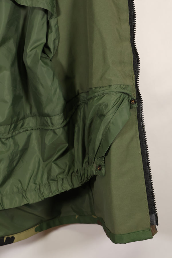 2004年会計　X-S-S　アメリカ軍　ウッドランド迷彩　ECWCS　Gen1 ゴアテックス　後期型　中古品