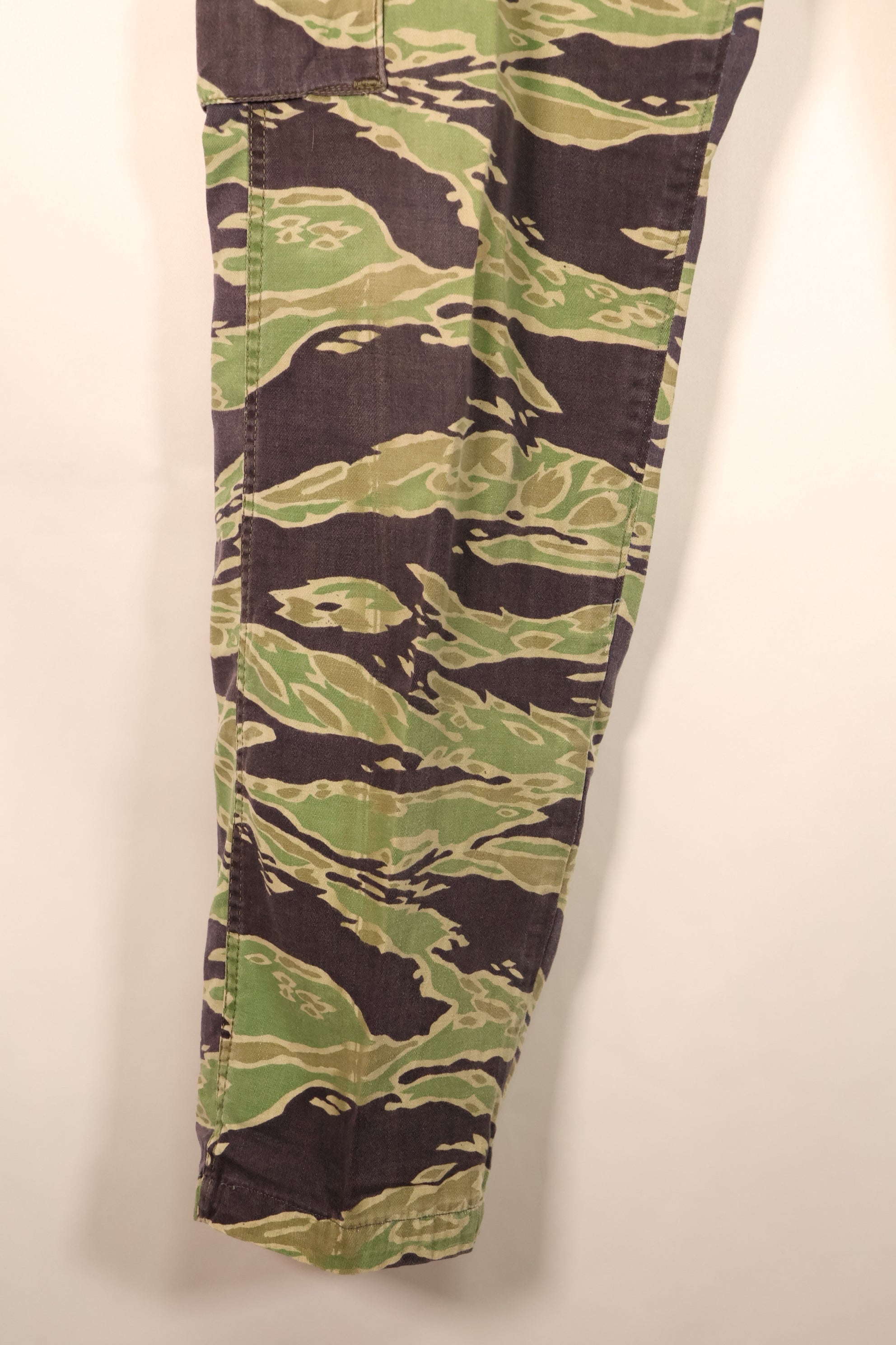 Late 1960s, A-M, Late War Lightweight Pattern, Asian Cut, Tiger Stripe Pants, Slightly Faded