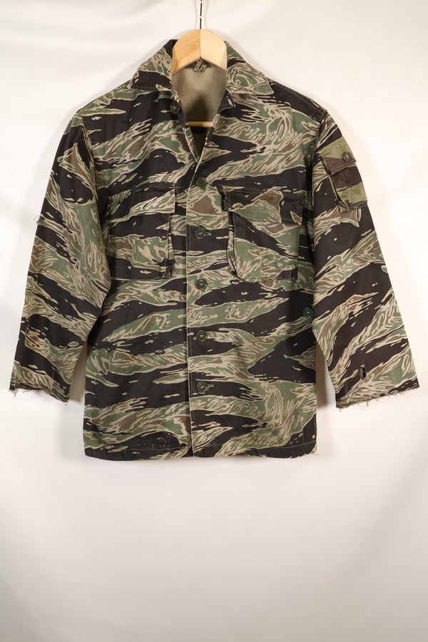 1960s½ A-S 日本银虎衬衫，虎纹，局部有改动，使用过。