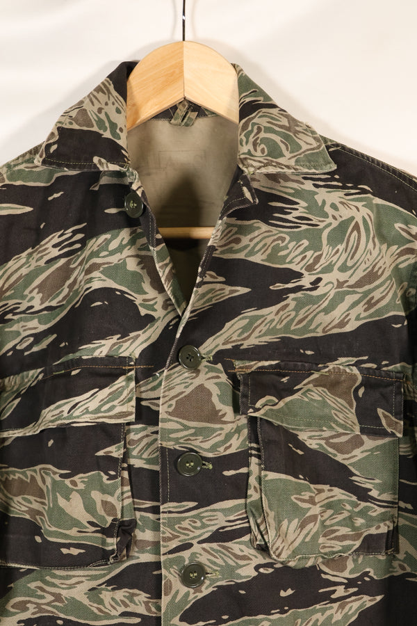 1960s½ A-S 日本银虎衬衫，虎纹，局部有改动，使用过。