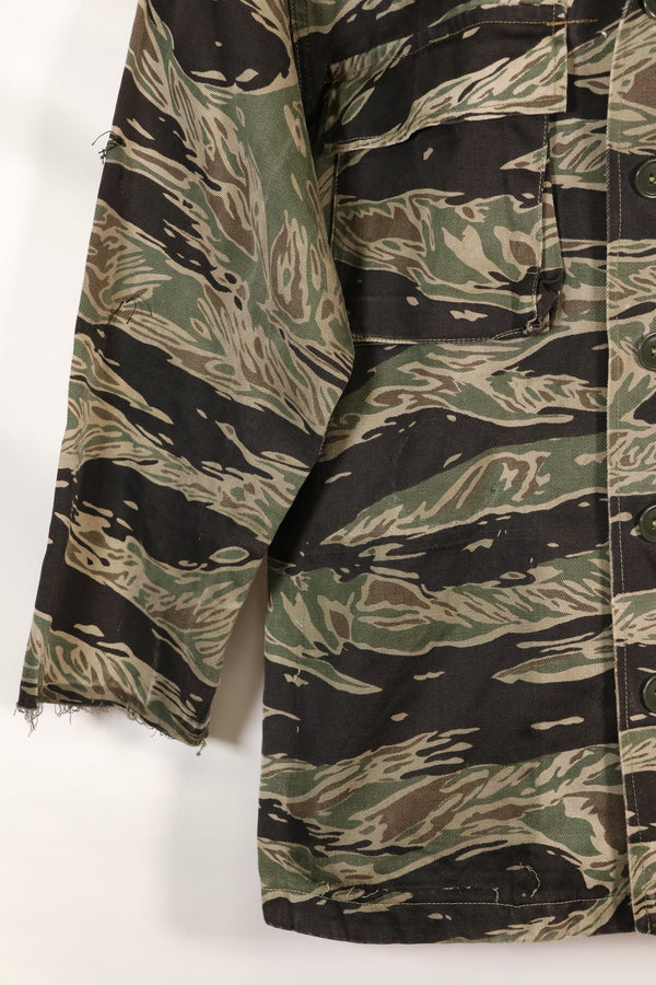 1960s½ A-S 日本银虎衬衫，虎纹，局部有改动，使用过。