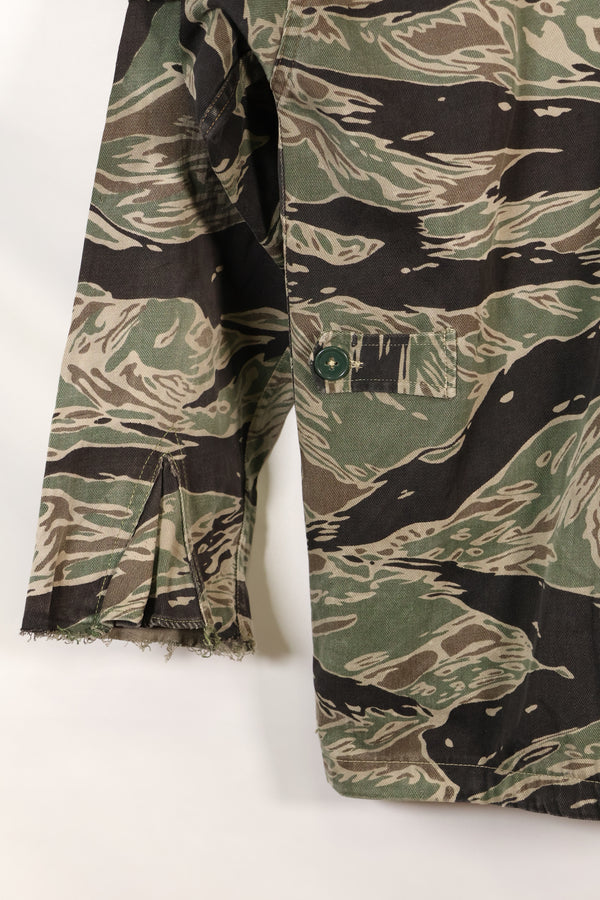 1960s½ A-S 日本银虎衬衫，虎纹，局部有改动，使用过。