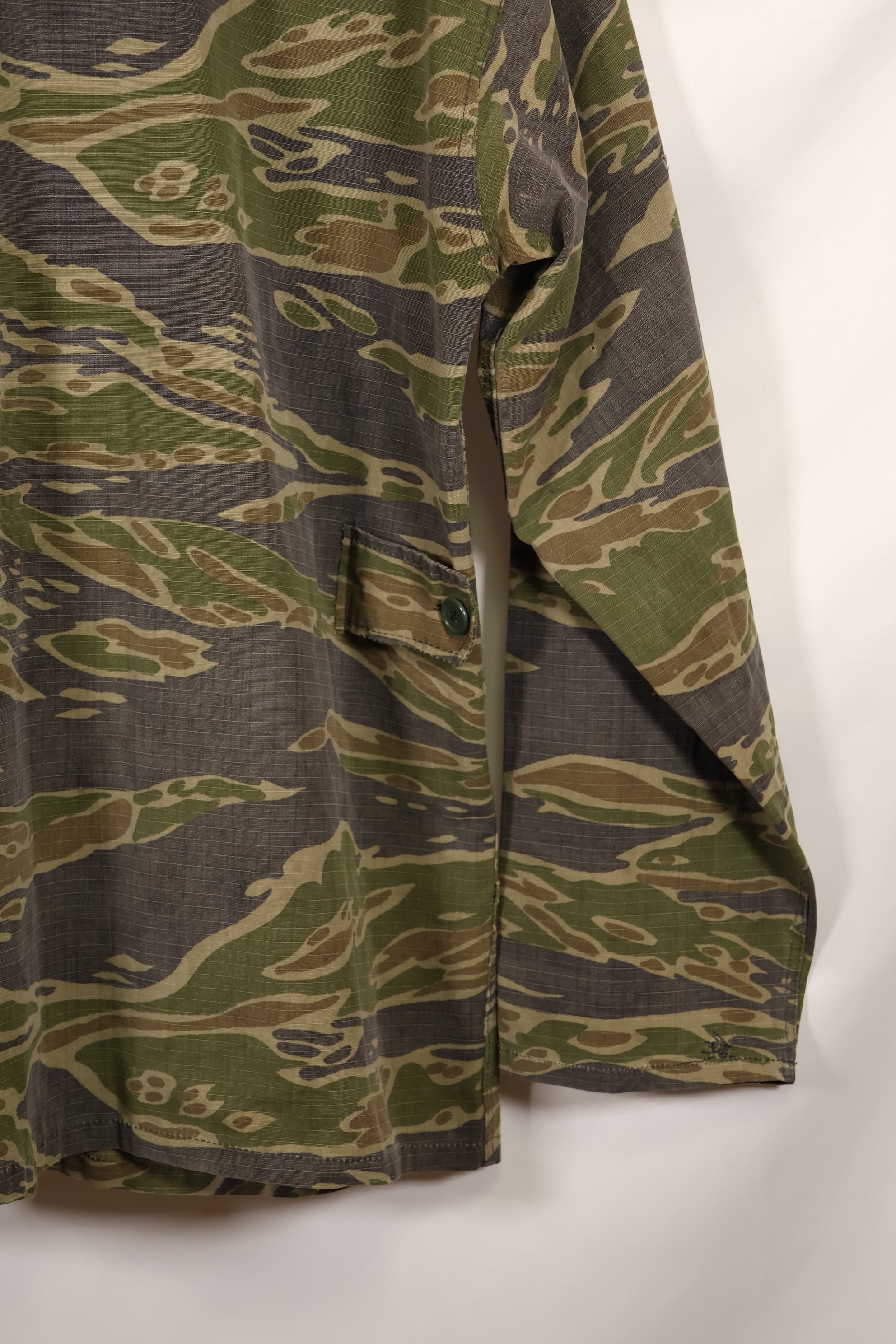 1970年代　南ベトナム海兵隊　タイガーストライプ　シャツ　VNMC 後期 リップストップパターン　中古品　