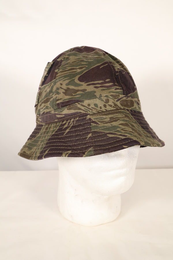 大阪 MASH製　M　シルバータイガーストライプ　ビーチボールハット　改造あり　中古品　