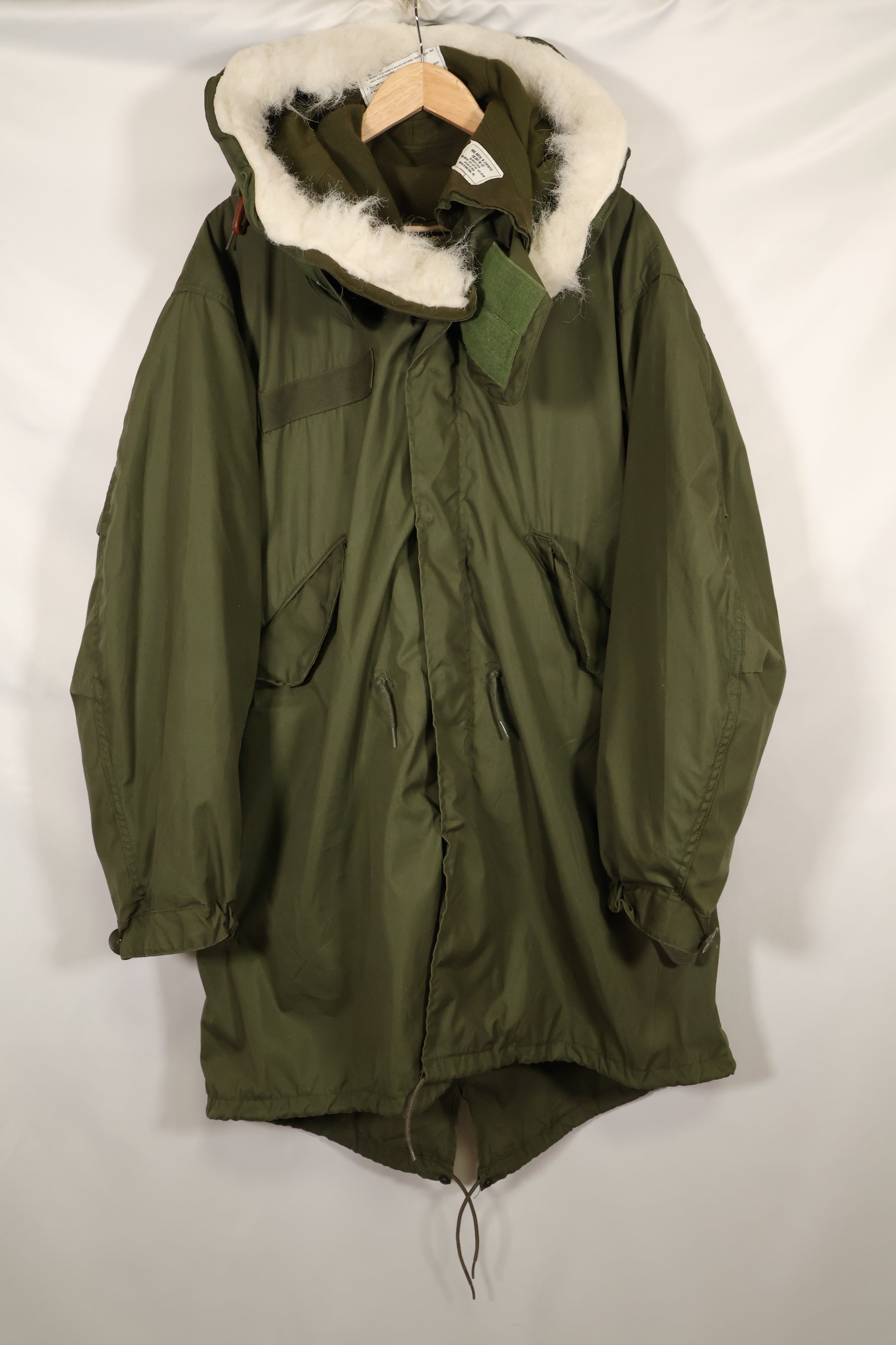 1983年契約　SMALL アメリカ軍　M65 フィールドパーカー　フィッシュテイル　状態良い　中古品