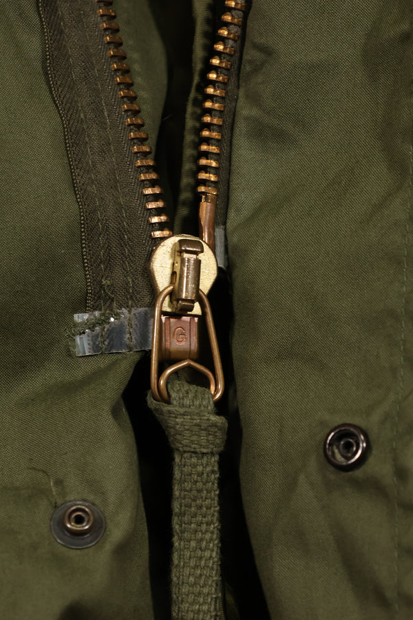 1983年契約　SMALL アメリカ軍　M65 フィールドパーカー　フィッシュテイル　状態良い　中古品