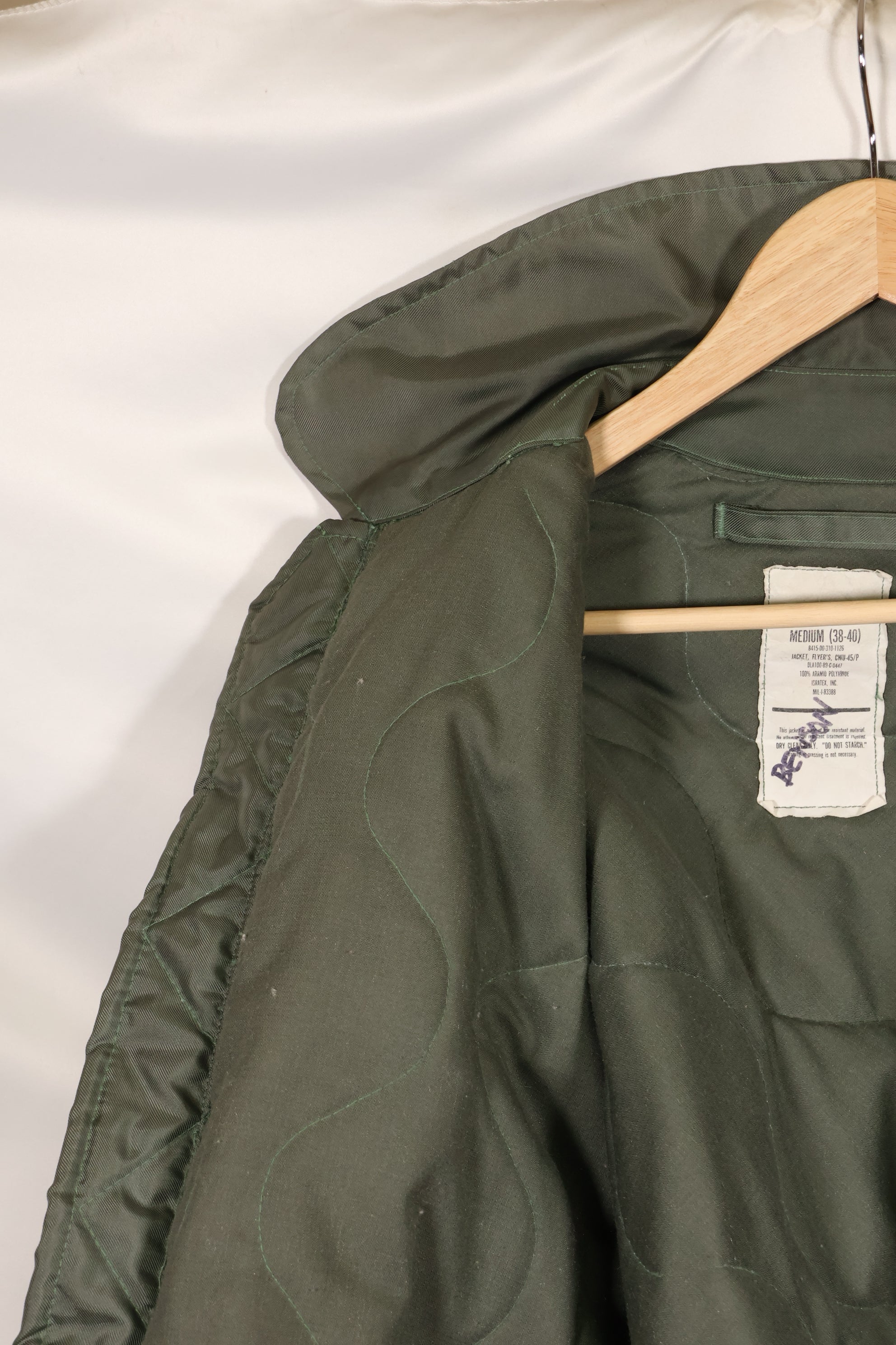 1998年契約　MEDIUM アメリカ海軍　CWU-45P　フライトジャケット　中古品 状態良い