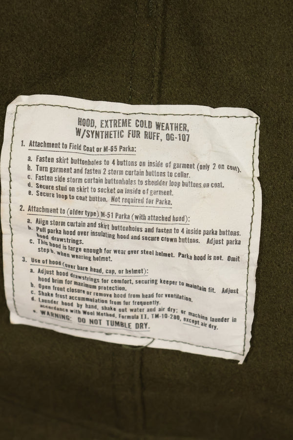 1983年契約　SMALL アメリカ軍　M65 フィールドパーカー　フィッシュテイル　状態良い　中古品