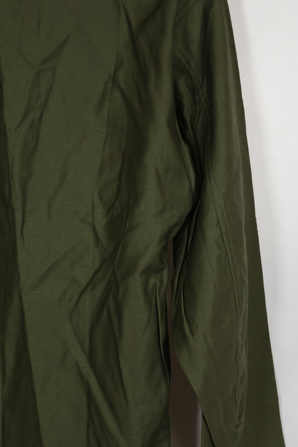 1963年全新库存OG-107多功能衬衫，未使用过，前旧金山49人队队员剩余物资