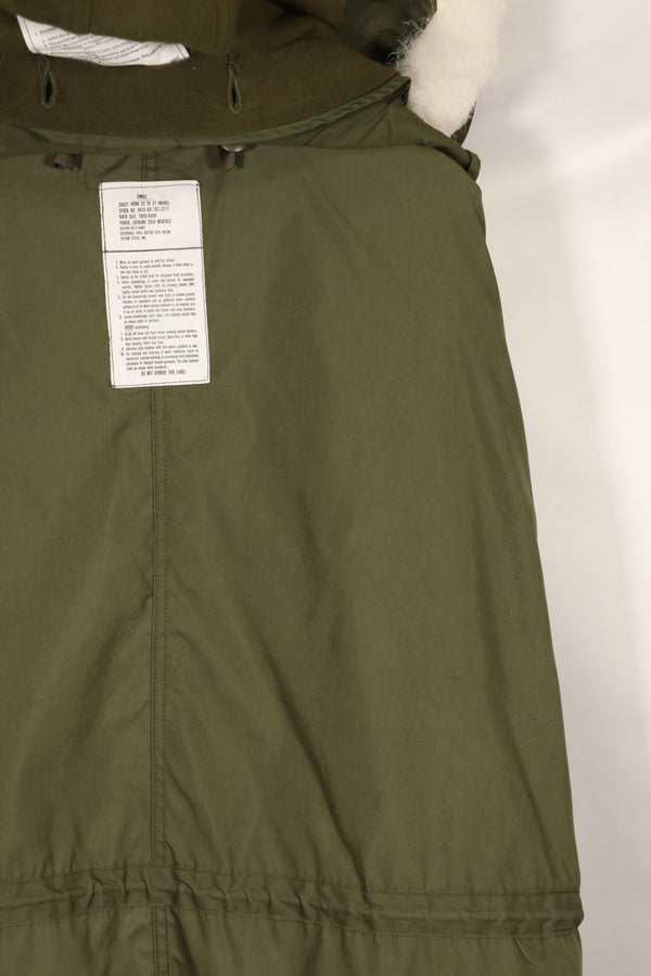 1983年契約　SMALL アメリカ軍　M65 フィールドパーカー　フィッシュテイル　状態良い　中古品