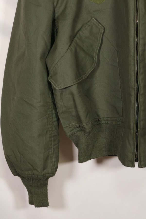 2001 Contract LARGE USAF CWU-36P Flight Jacket in good condition Aramid fiber used