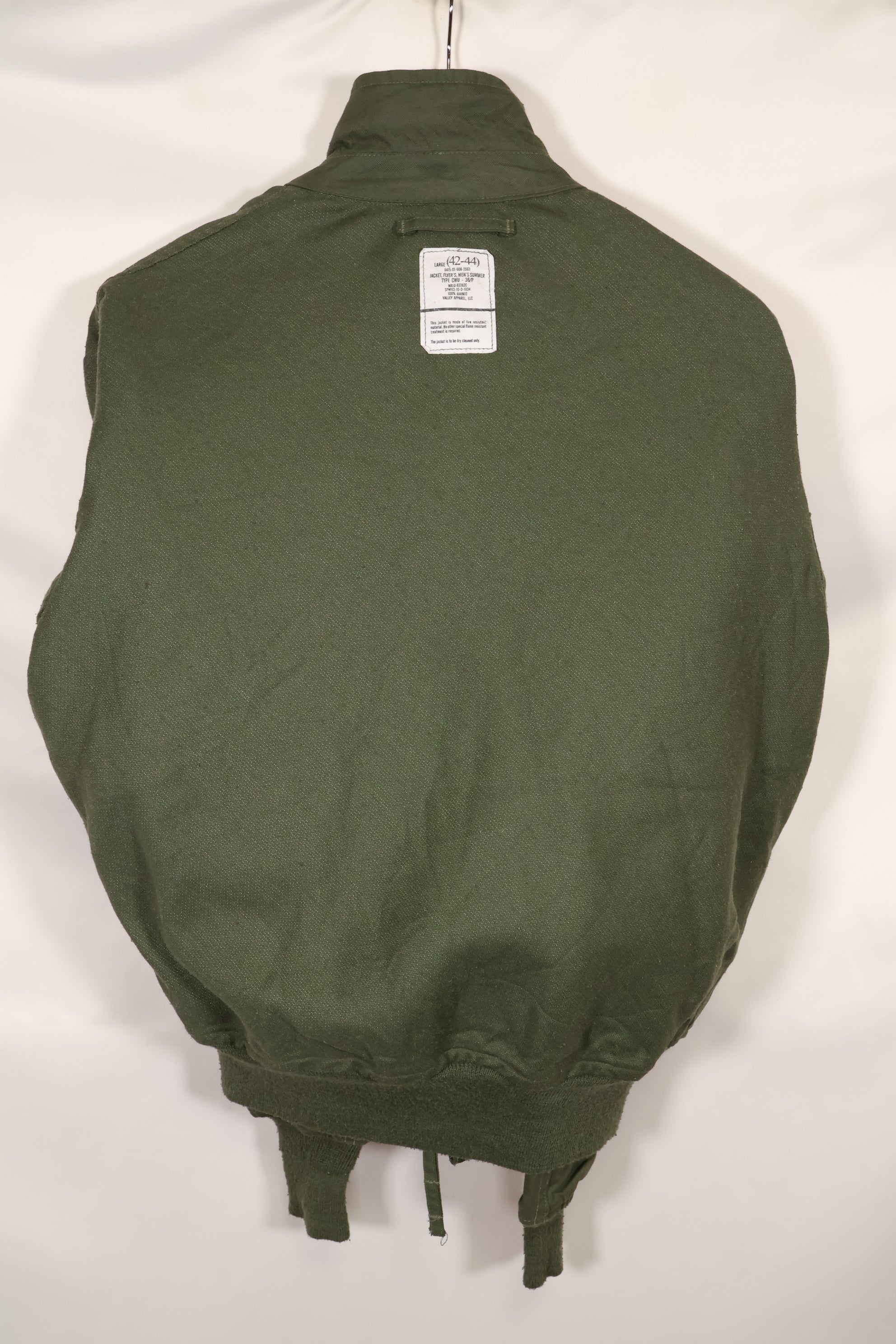 2001 Contract LARGE USAF CWU-36P Flight Jacket in good condition Aramid fiber used