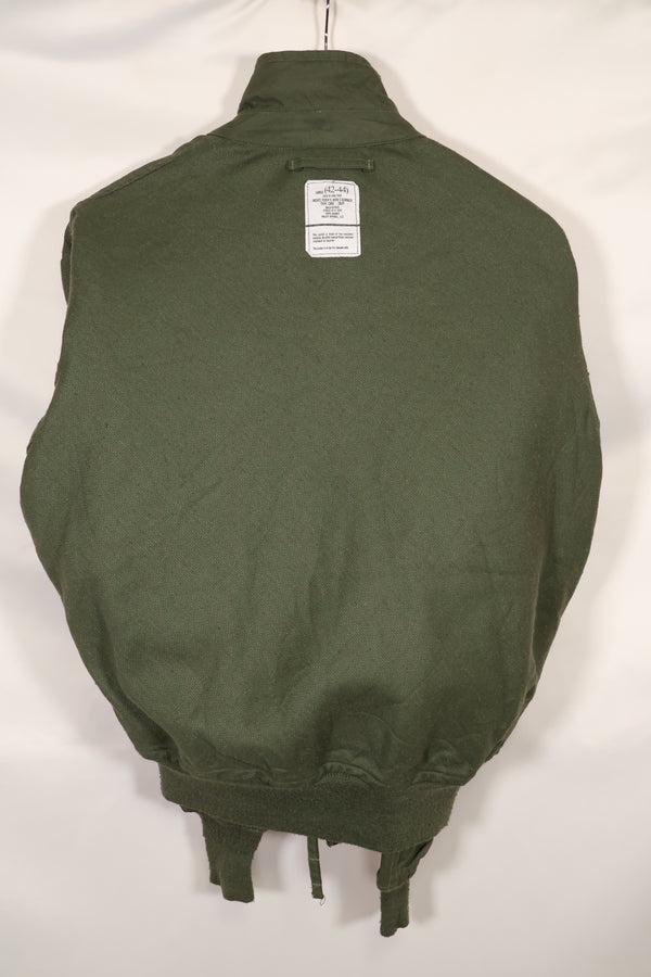 2001 Contract LARGE USAF CWU-36P Flight Jacket in good condition Aramid fiber used