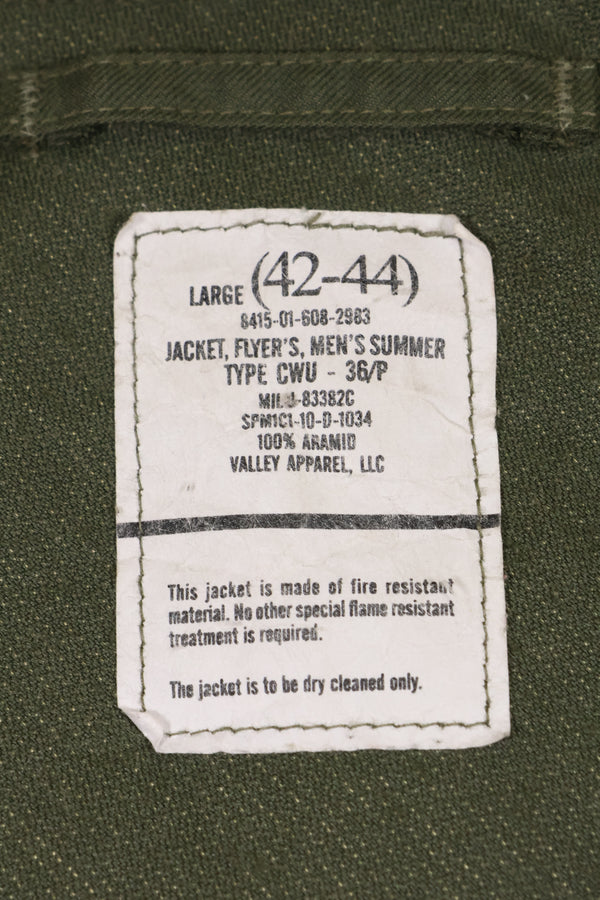 2001 Contract LARGE USAF CWU-36P Flight Jacket in good condition Aramid fiber used
