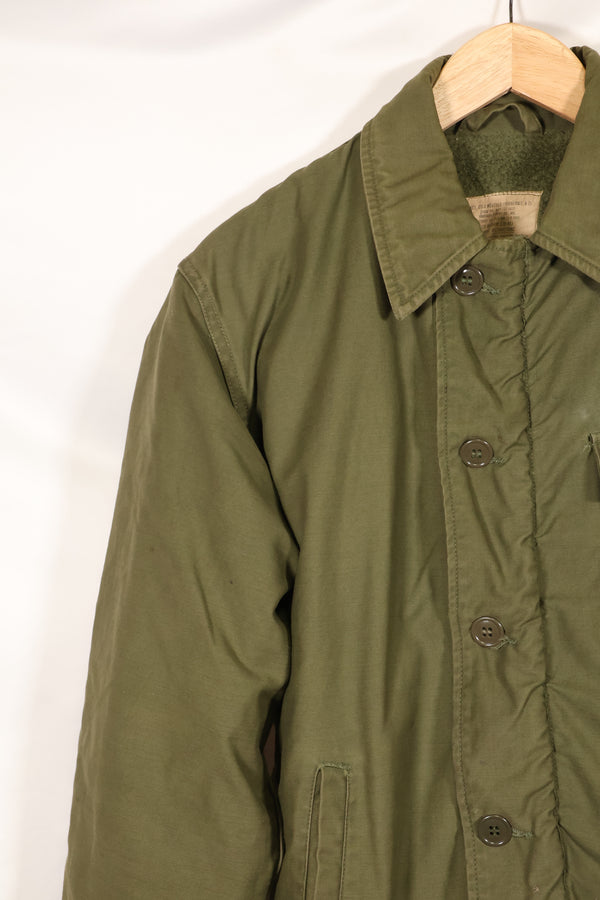 1972 Contract Size M US Navy A-2 Deck Jacket Cold Weather Used
