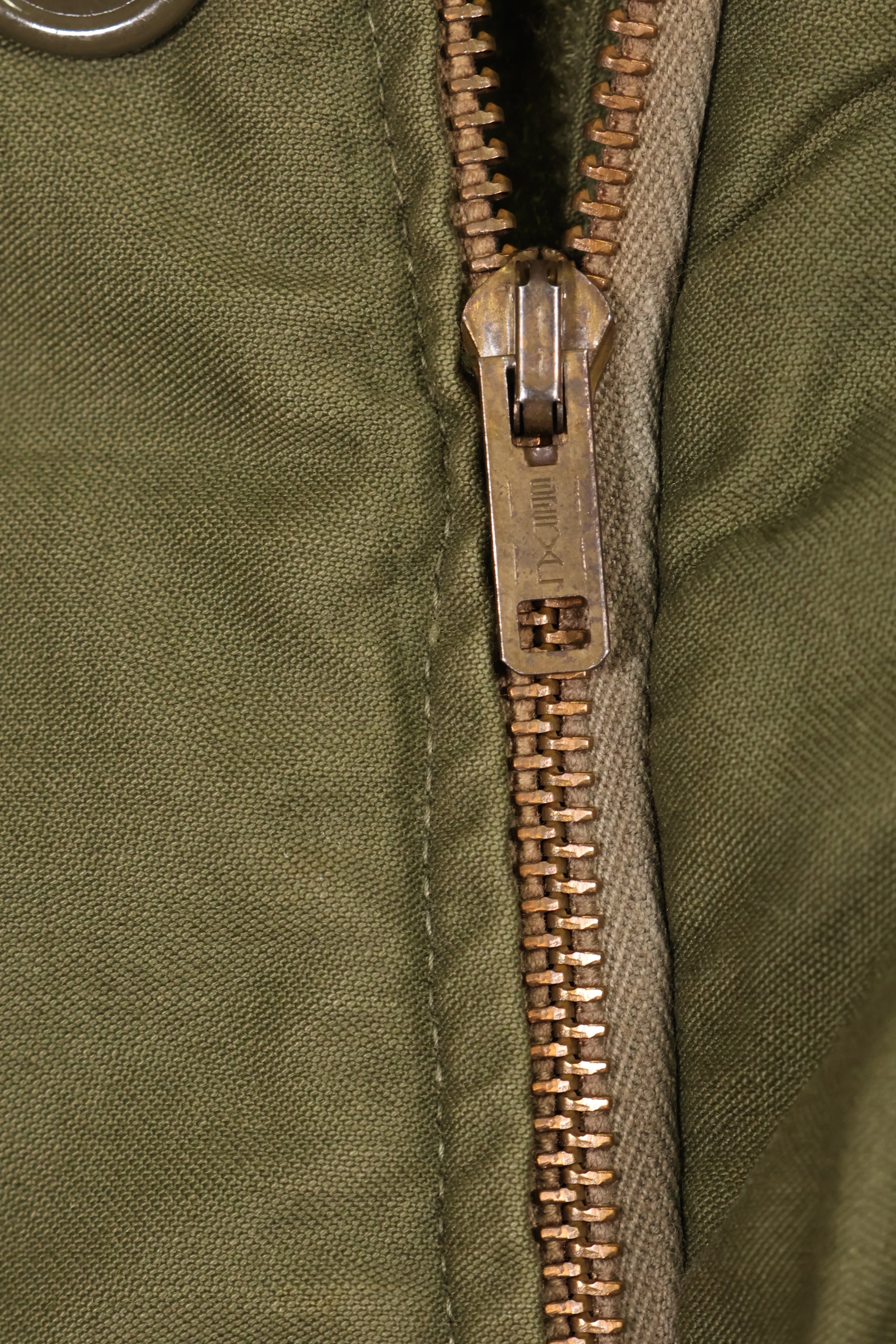 1972 Contract Size M US Navy A-2 Deck Jacket Cold Weather Used