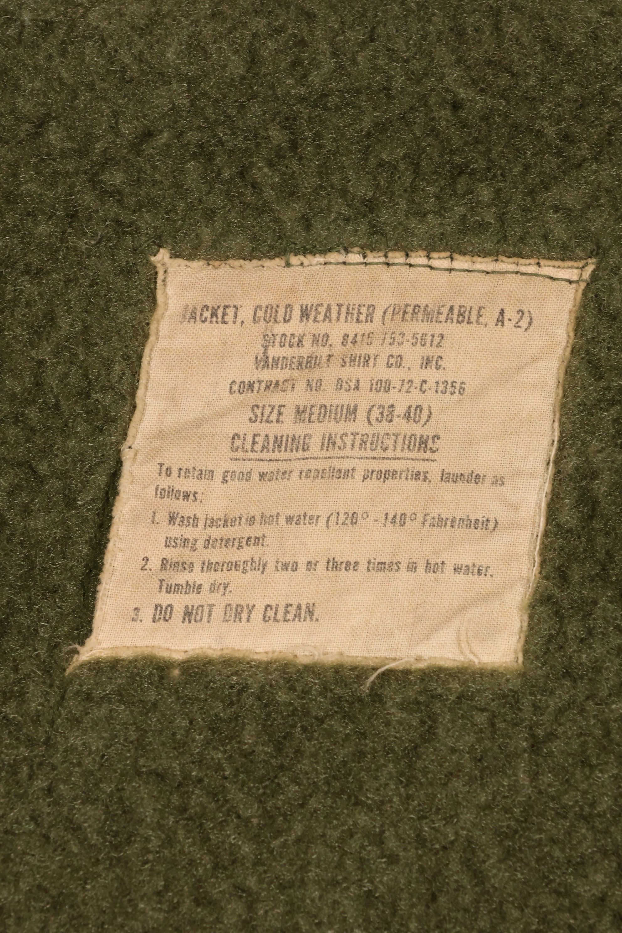 1972 Contract Size M US Navy A-2 Deck Jacket Cold Weather Used