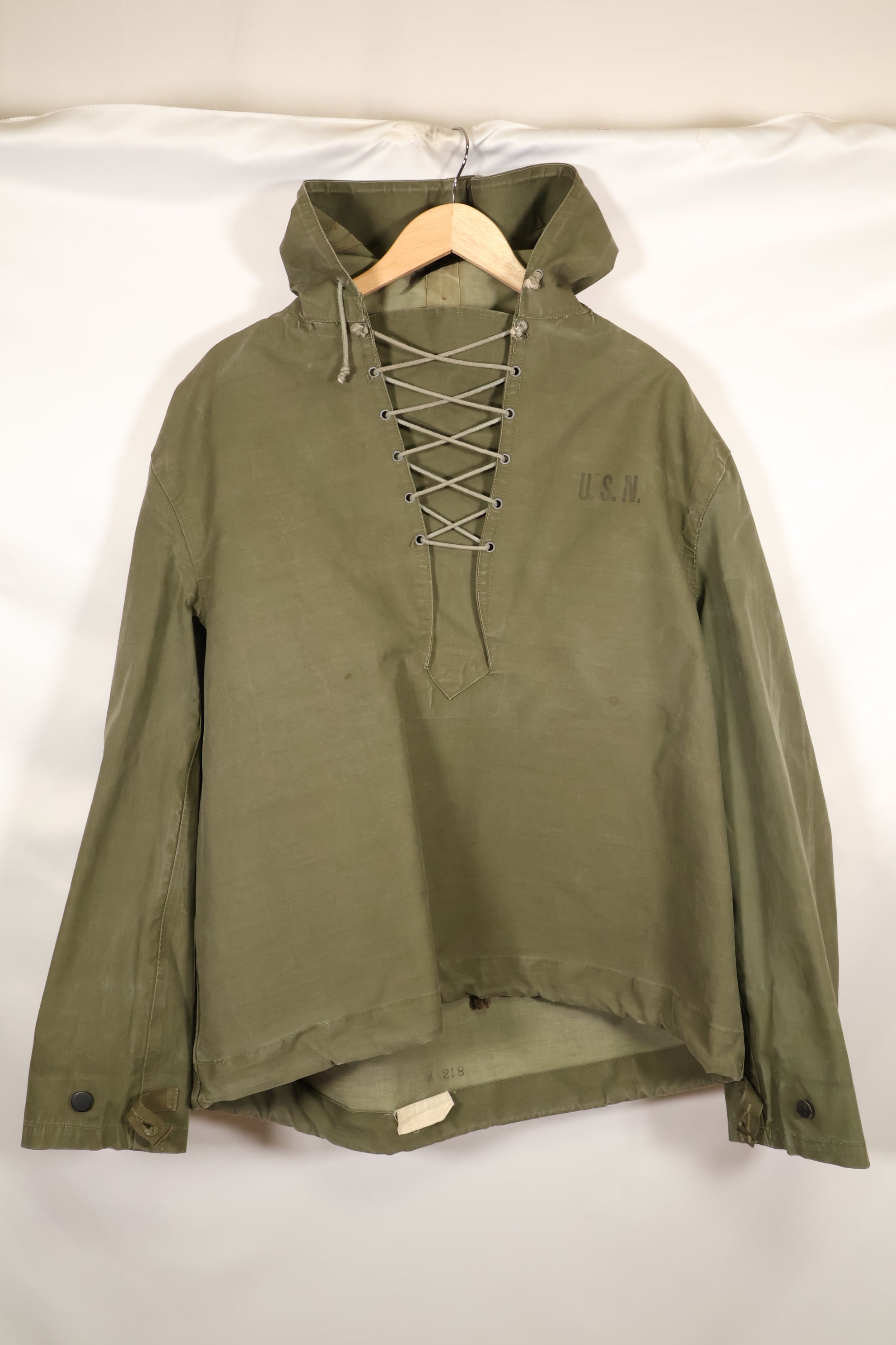 1950年代〜60年代　サイズ M　アメリカ海軍　レインデッキパーカー　アノラック　中古品